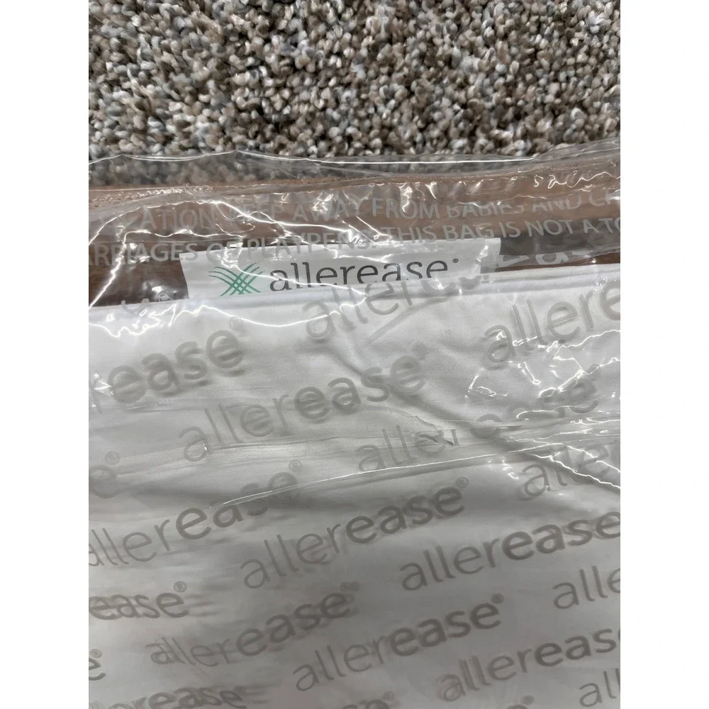 Allerease Pillow Protector Unisex S White NEW Organic Cotton Allergy Defense